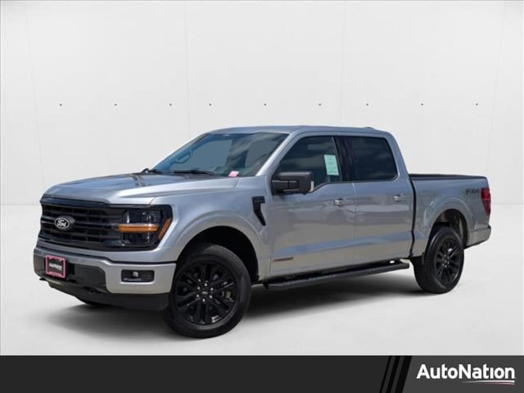 New 2025 Ford F-150 XLT Truck SuperCrew Cab