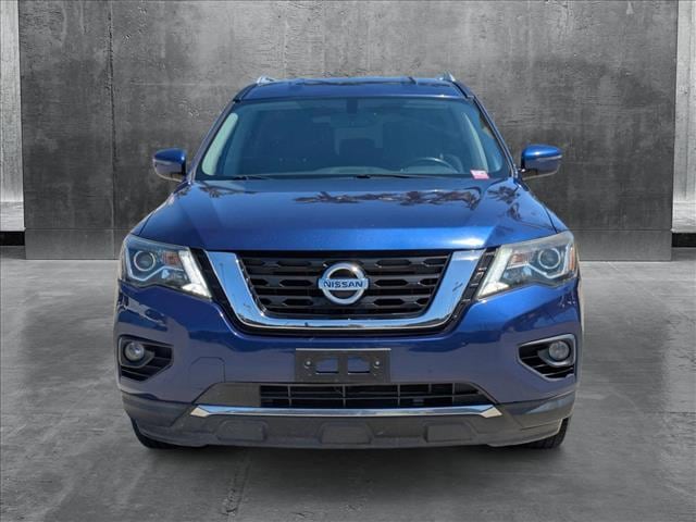 Used 2019 Nissan Pathfinder SV with VIN 5N1DR2MM3KC597903 for sale in Tustin, CA