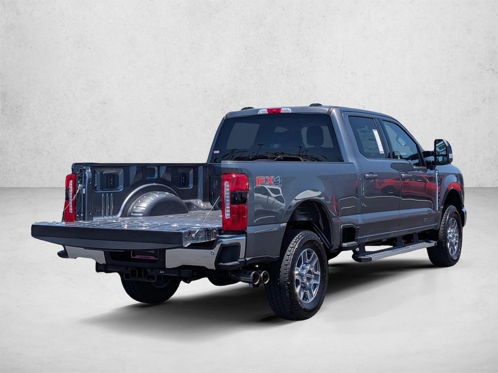 New 2026 Ford F-250 LARIAT Truck Crew Cab