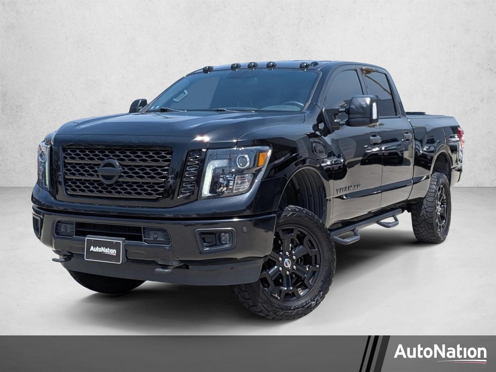 2018 Nissan Titan XD SV Diesel Crew Cab 4x4 SWB's photo