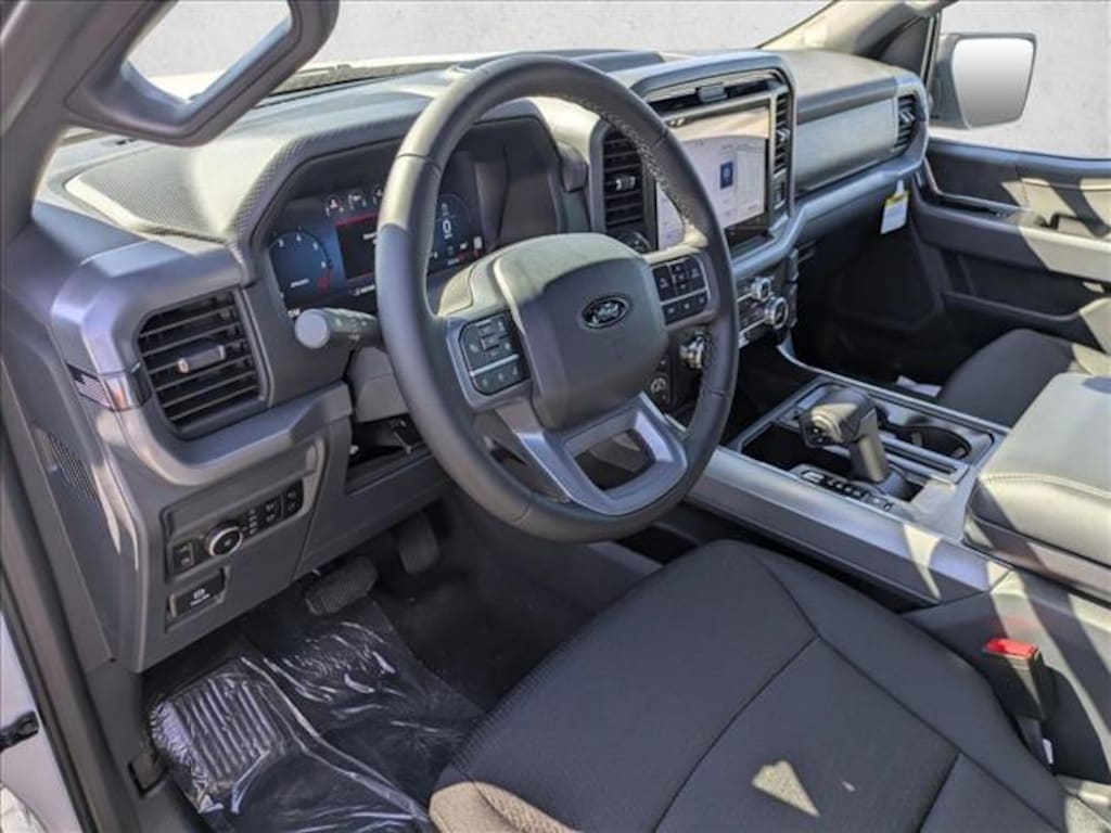 New 2025 Ford F-150 XLT Truck SuperCrew Cab