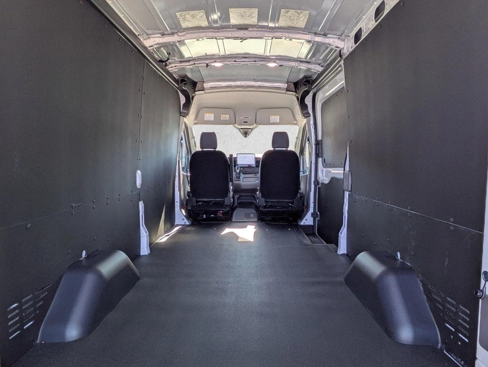 2026 Ford Transit Van Base - Photo 17
