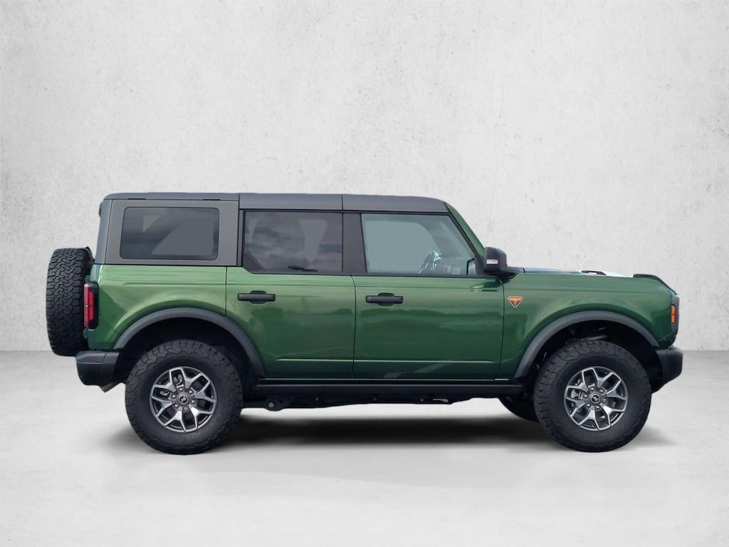 Certified 2025 Ford Bronco Badlands SUV