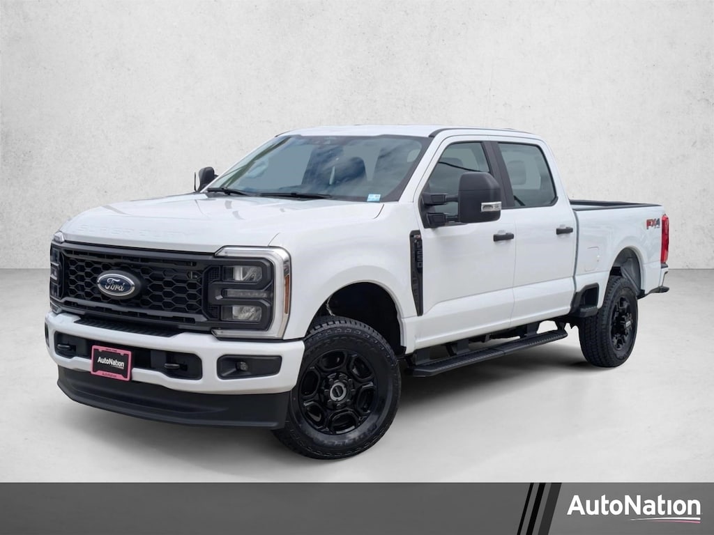 New 2026 Ford F-250 XL Truck Crew Cab