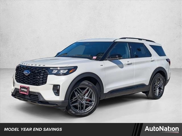 2025 Ford Explorer ST-LINE's photo