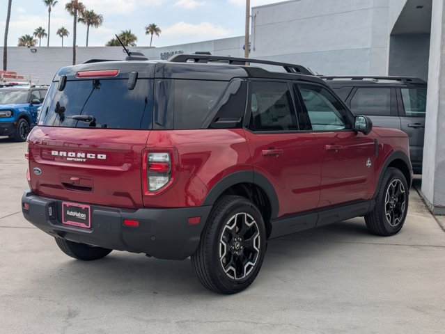 2025 Ford Bronco Sport Outer Banks photo 2