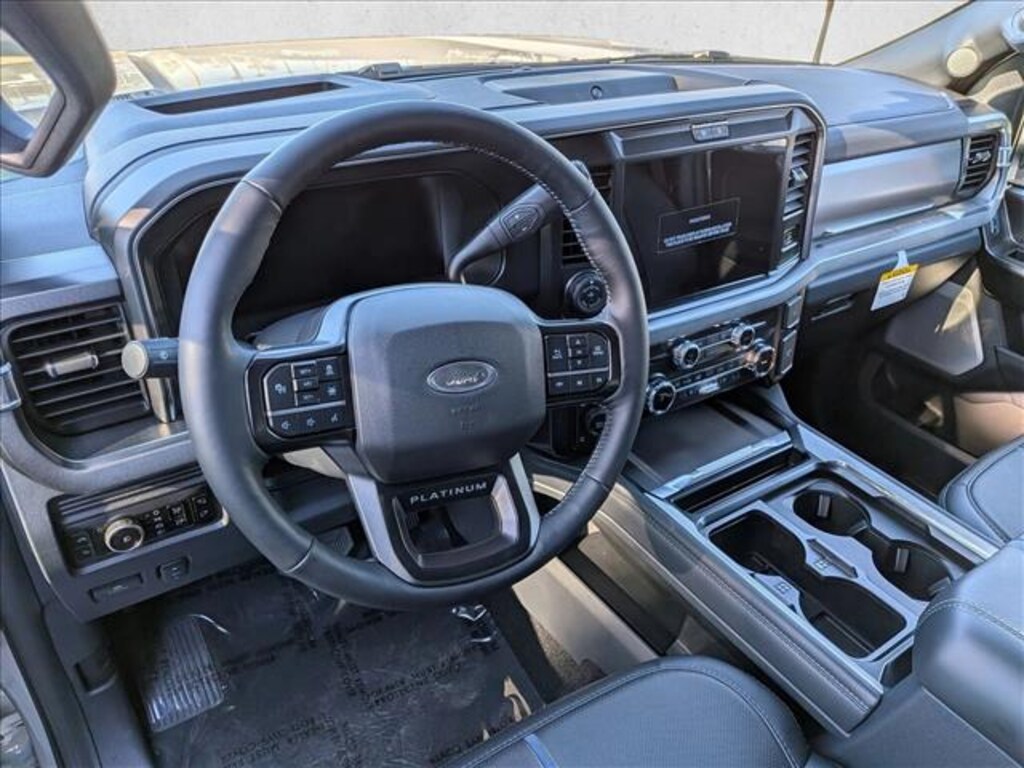 New 2026 Ford F-250 Platinum Truck Crew Cab