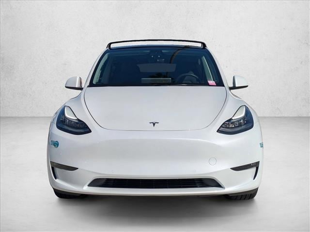 Used 2022 Tesla Model Y Long Range with VIN 7SAYGDEE8NF377987 for sale in Tustin, CA