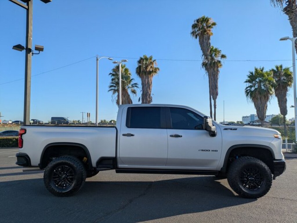 Used 2024 Chevrolet Silverado 2500 HD ZR2 Truck Crew Cab