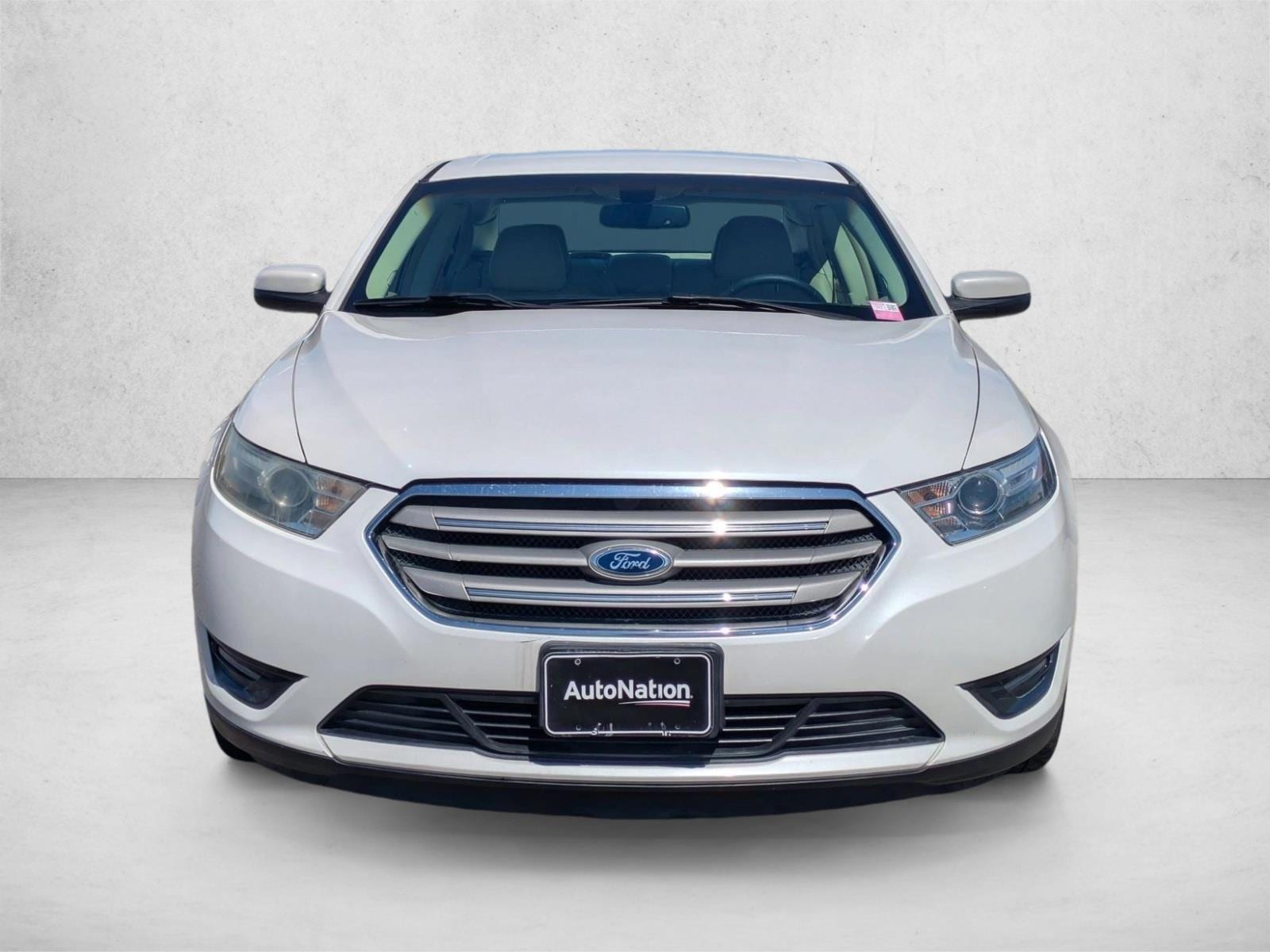 Used 2014 Ford Taurus SEL with VIN 1FAHP2E86EG103811 for sale in Tustin, CA
