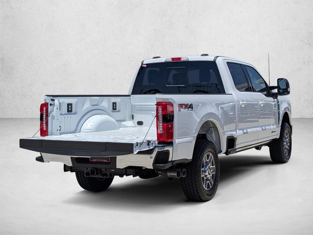 New 2026 Ford F-250 LARIAT Truck Crew Cab