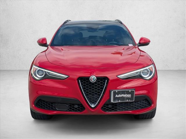2019 Alfa Romeo Stelvio Ti Sport photo 2