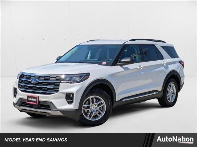 2025 Ford Explorer Active's photo