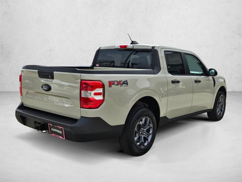 New 2025 Ford Maverick XLT Truck SuperCrew