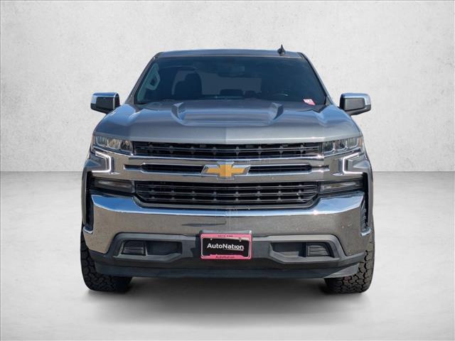 2021 Chevrolet Silverado 1500 LT photo 2