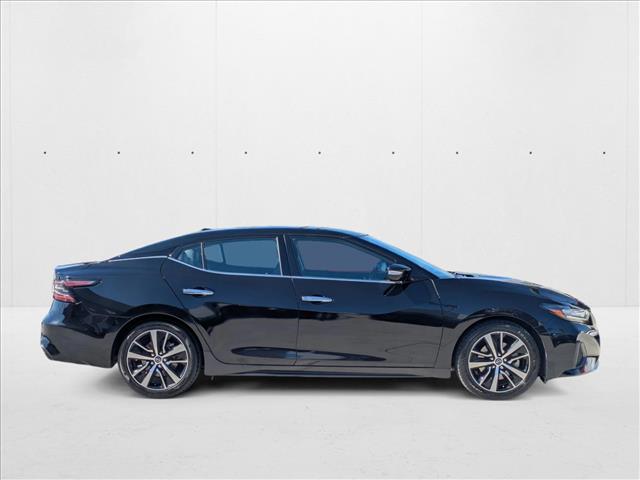 2023 Nissan Maxima SV photo 4
