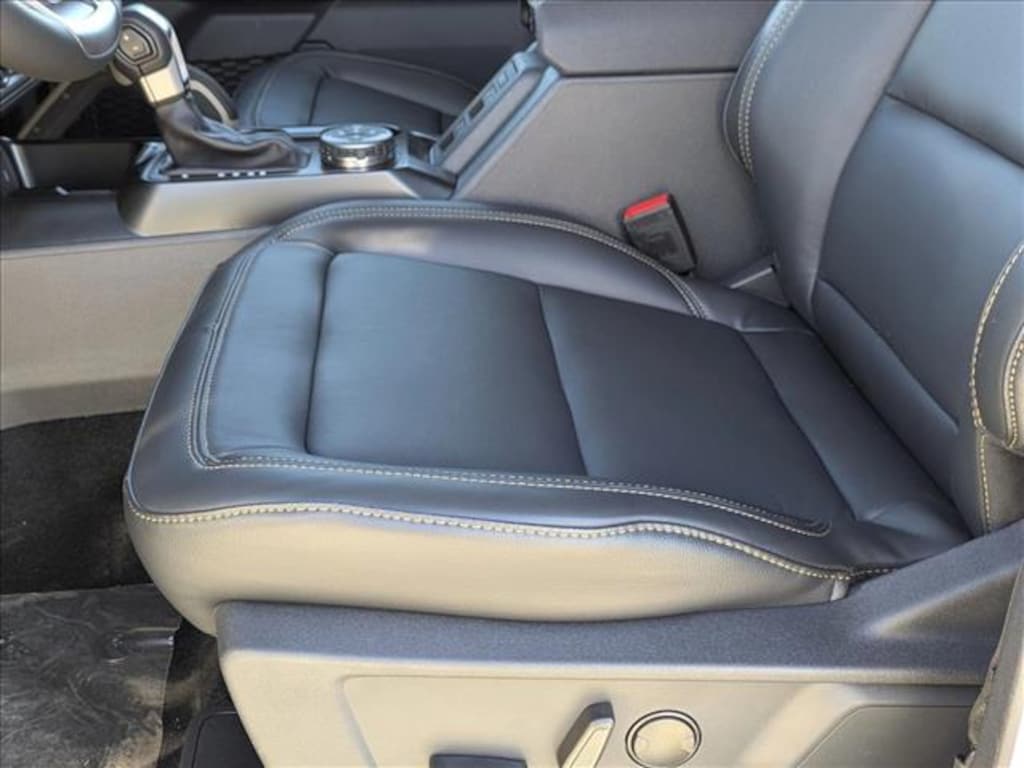 New 2025 Ford Bronco Badlands SUV