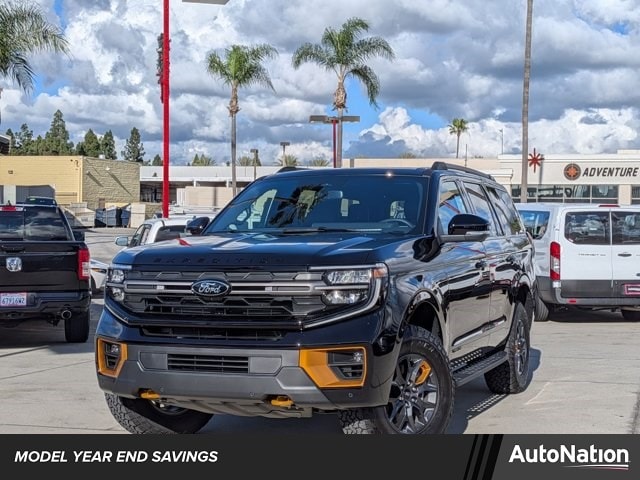 2025 Ford Expedition Tremor's photo