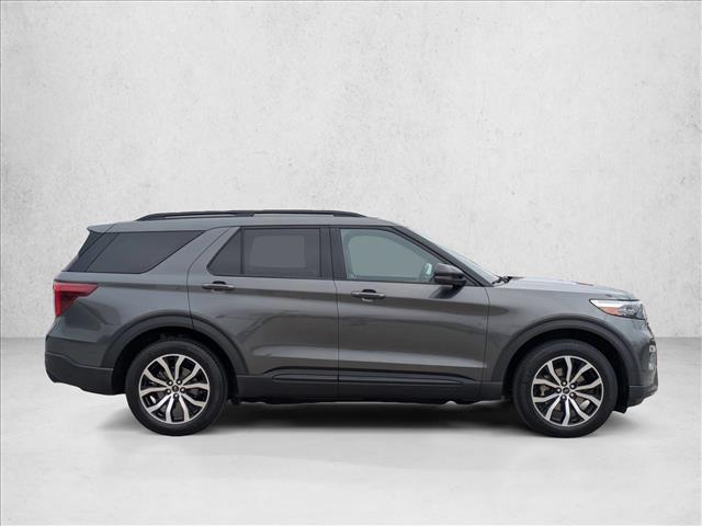 2020 Ford Explorer ST photo 2