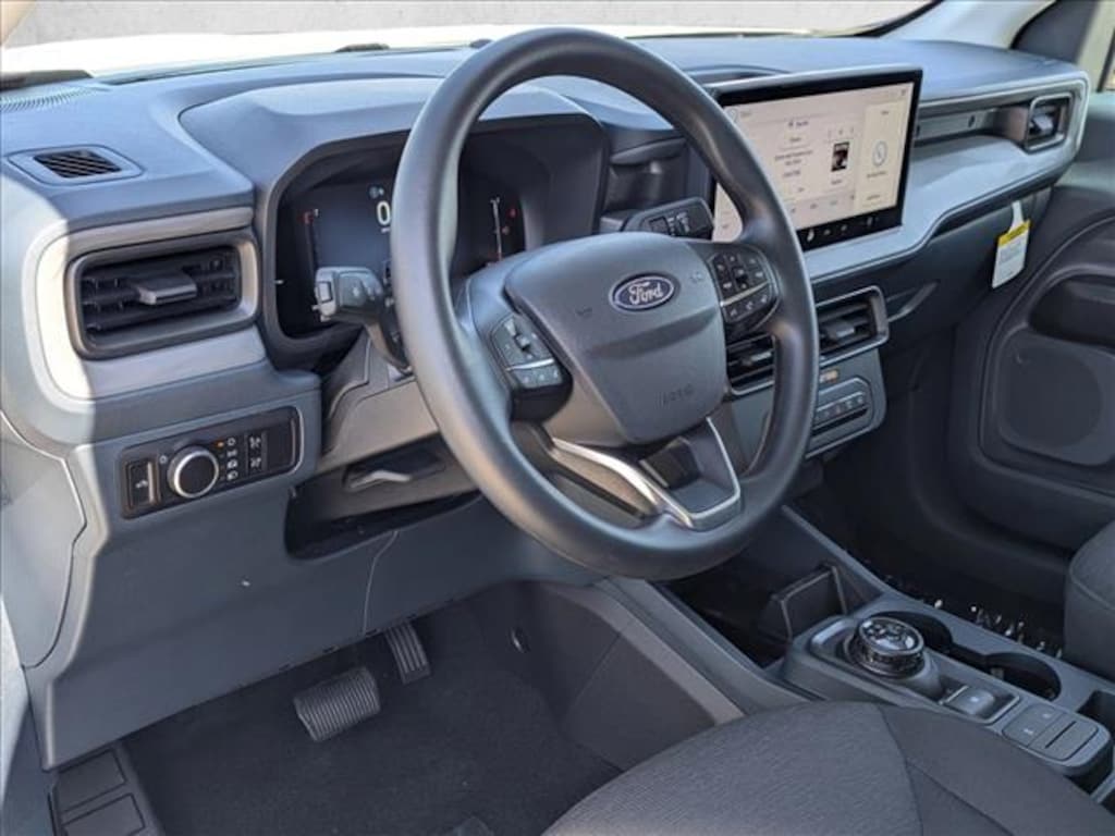 New 2025 Ford Maverick XL Truck SuperCrew