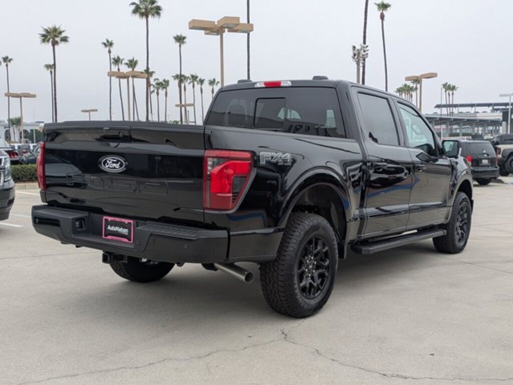New 2025 Ford F-150 XLT Truck SuperCrew Cab