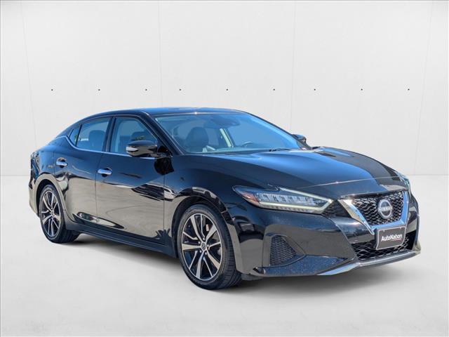 2023 Nissan Maxima SV photo 3