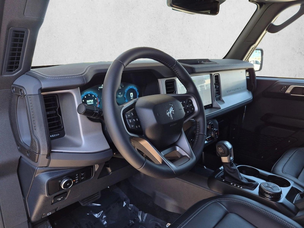 New 2026 Ford Bronco Outer Banks SUV