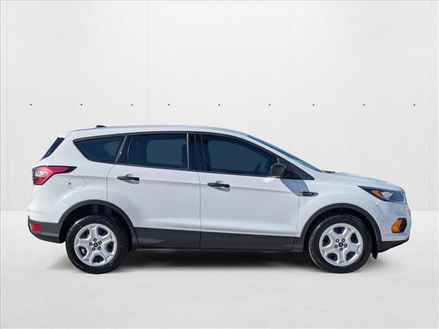 2018 Ford Escape S photo 4