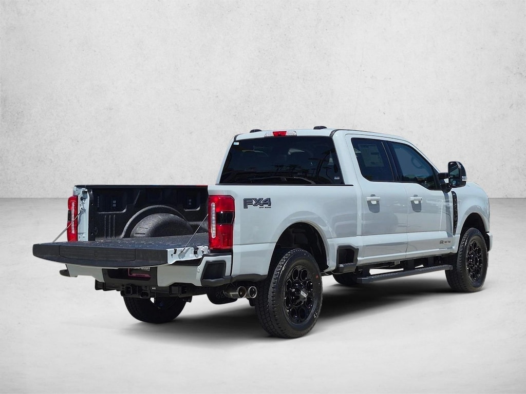 New 2026 Ford F-250 LARIAT Truck Crew Cab