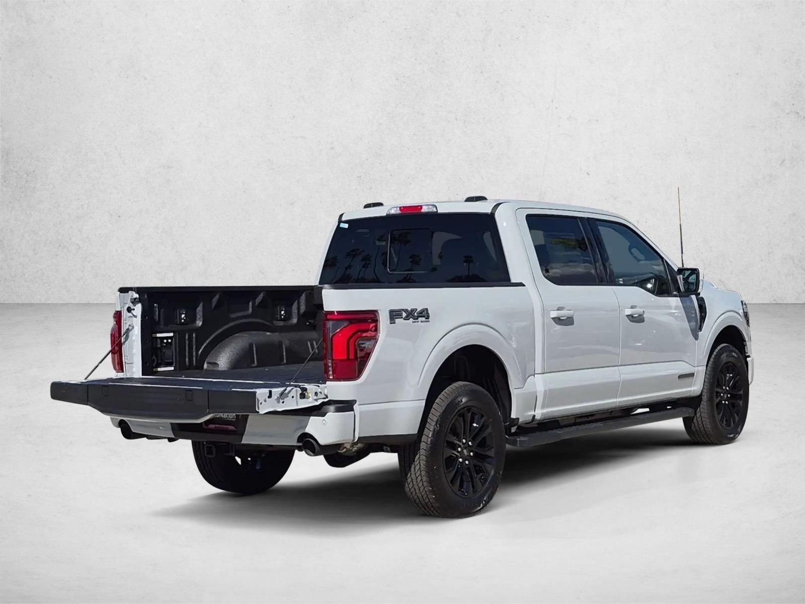 New 2026 Ford F-150 LARIAT Truck SuperCrew Cab