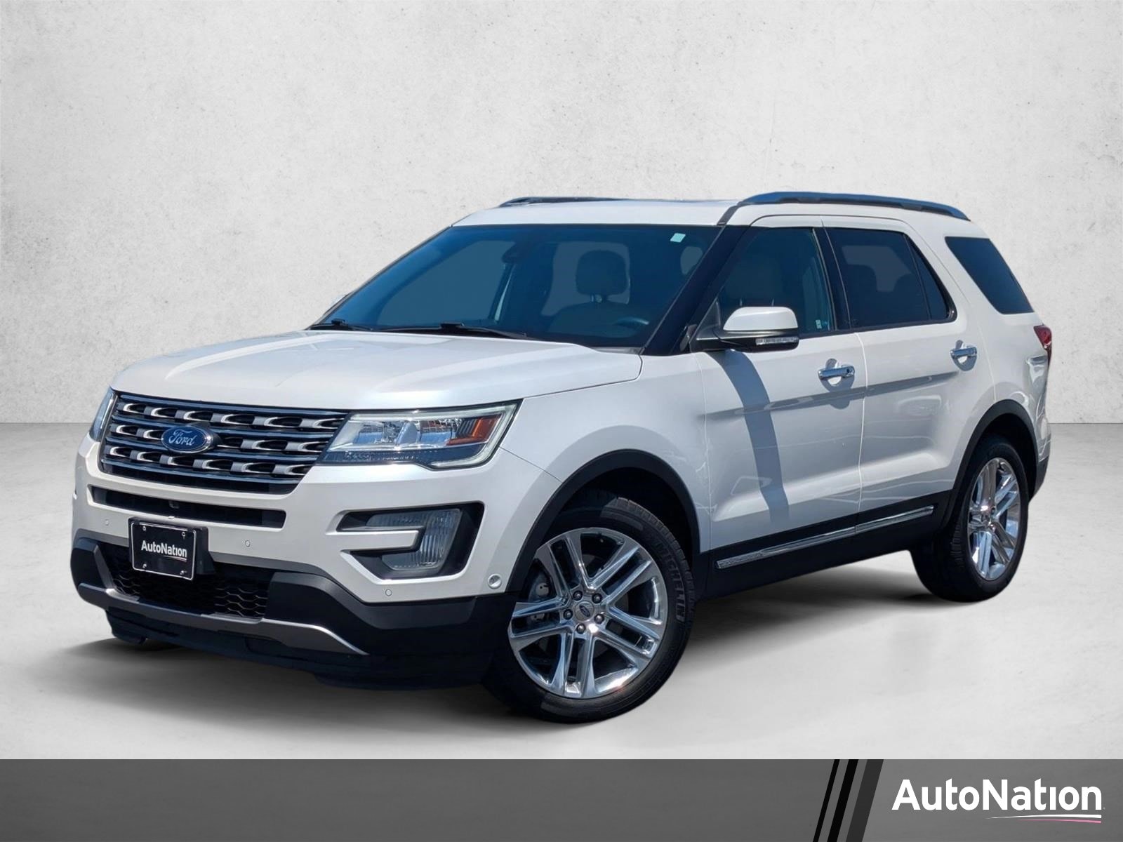 2017 Ford Explorer Limited FWD's photo