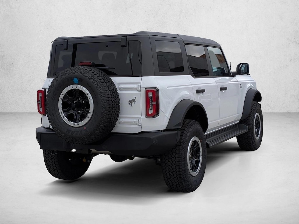 New 2026 Ford Bronco Outer Banks SUV