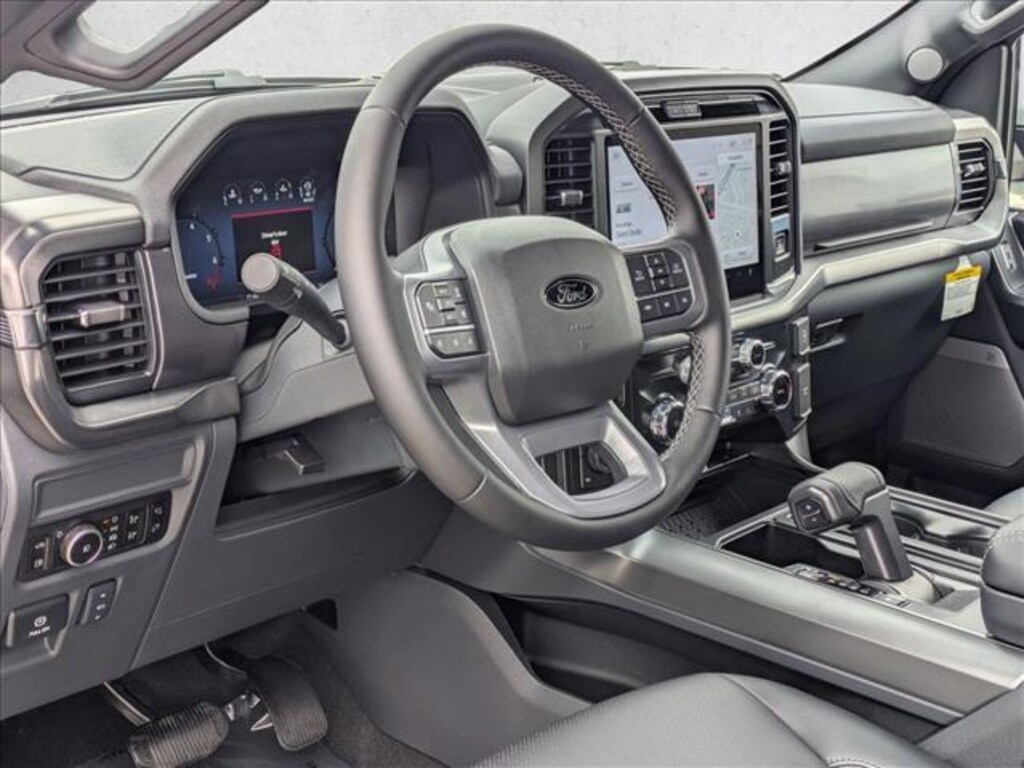 New 2025 Ford F-150 LARIAT Truck SuperCrew Cab