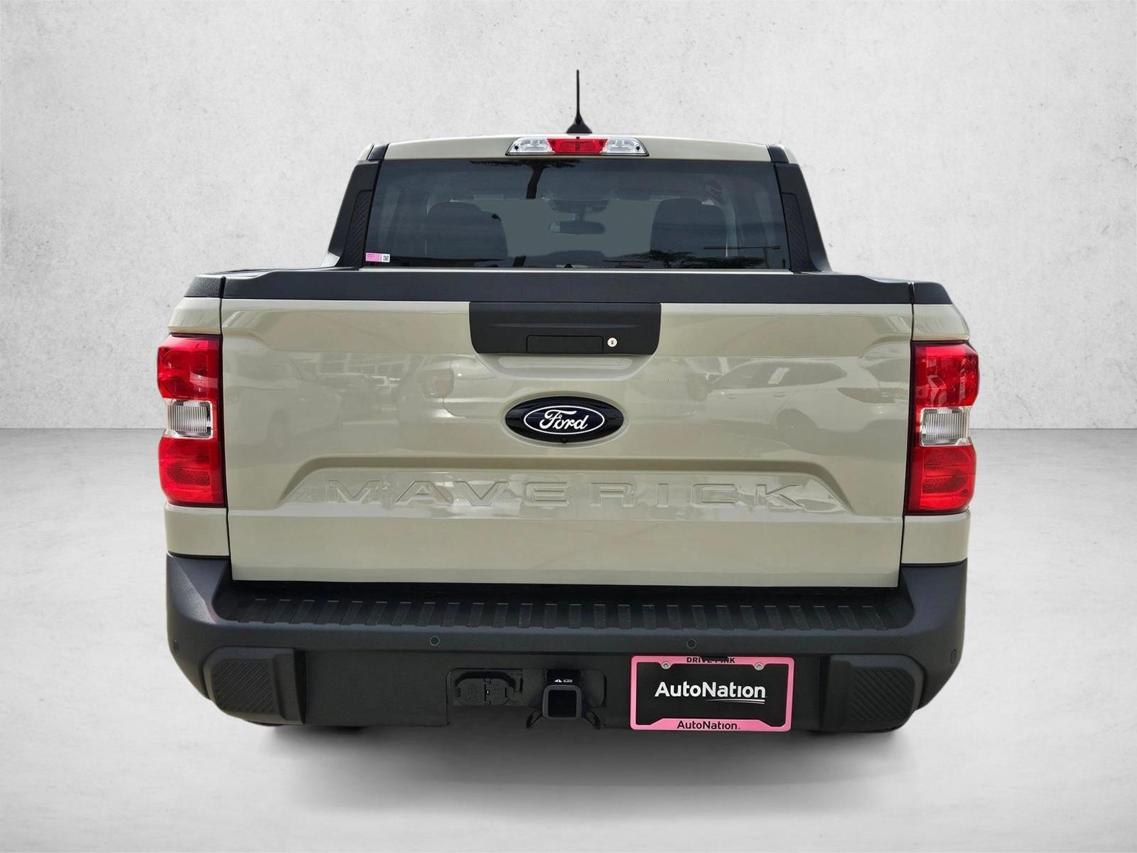 2025 Ford Maverick XLT - Photo 8