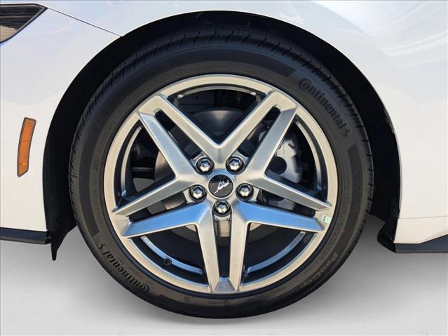 2025 Ford Mustang EcoBoost Fastback - Photo 10