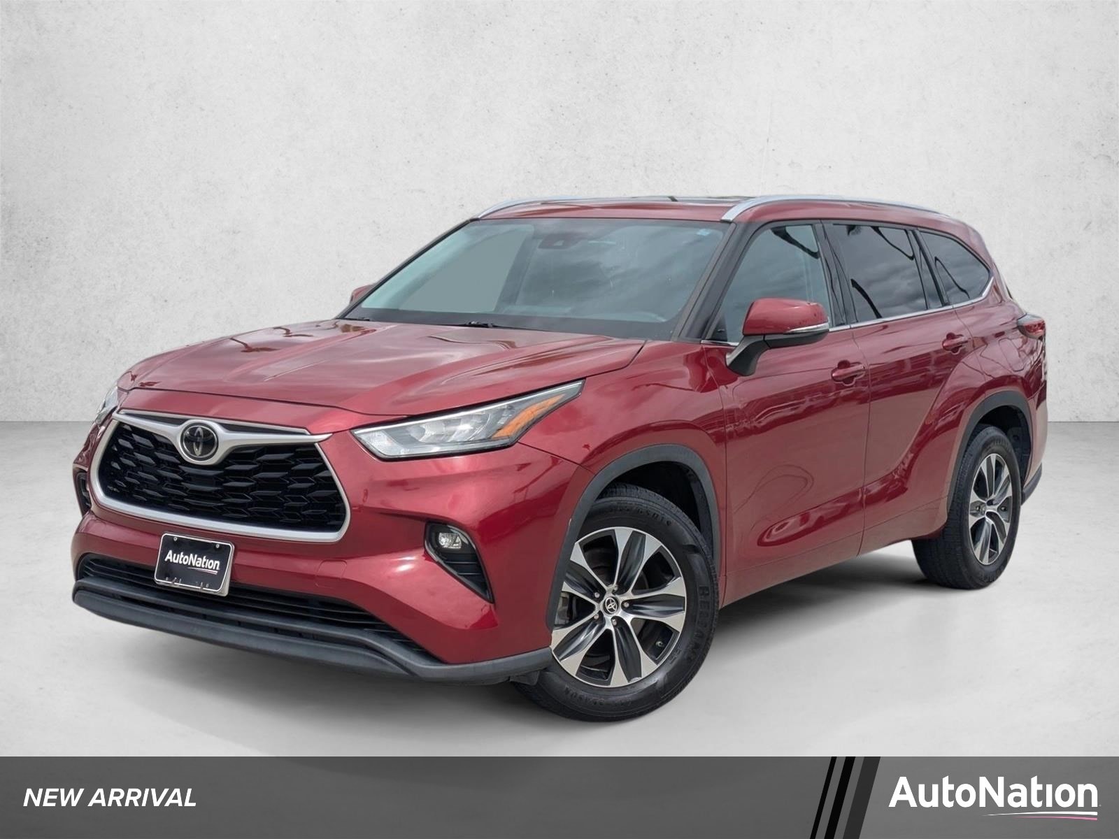 2020 Toyota Highlander XLE 4x2 V6's photo