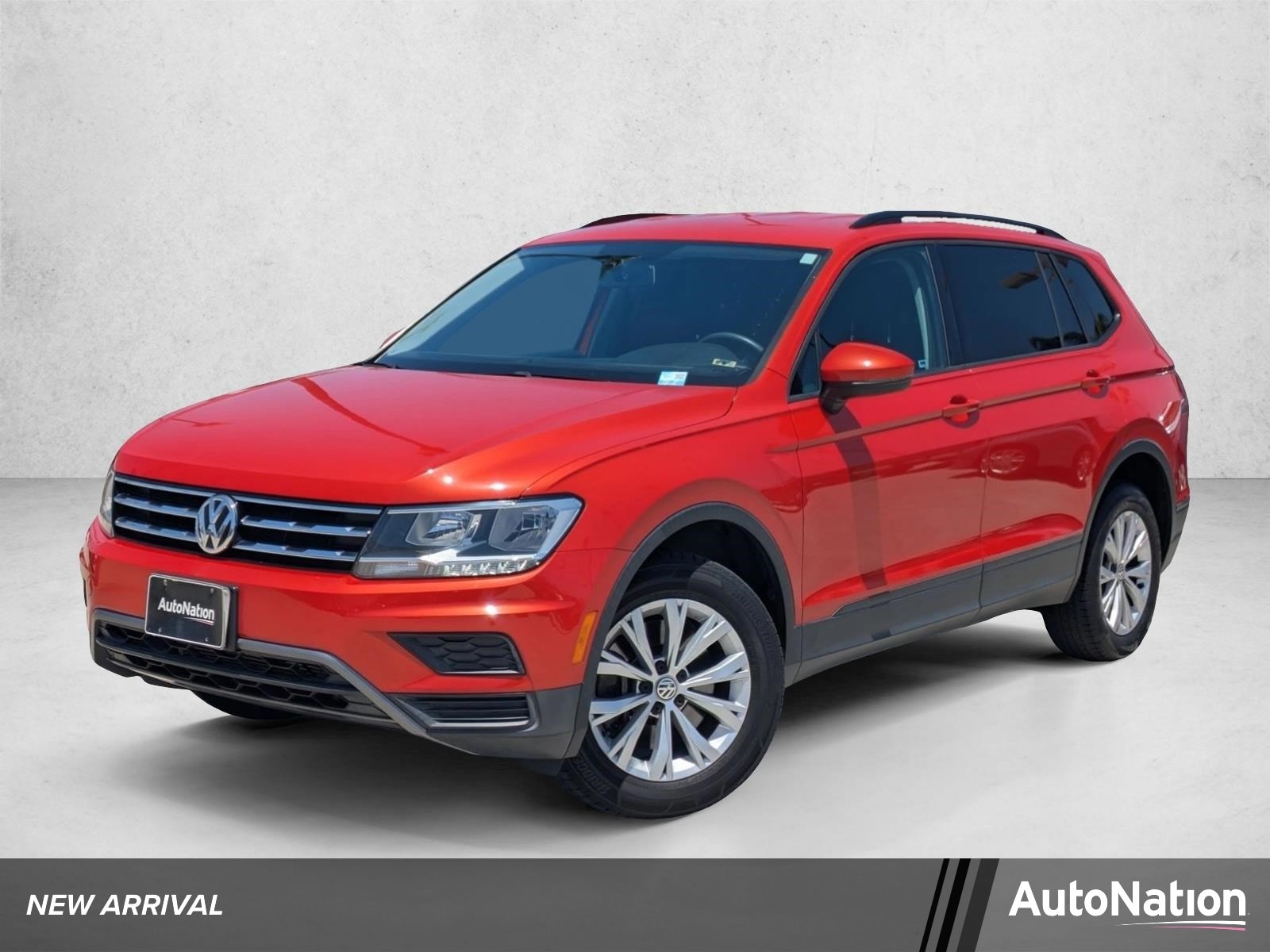 2018 Volkswagen Tiguan 2.0T S's photo