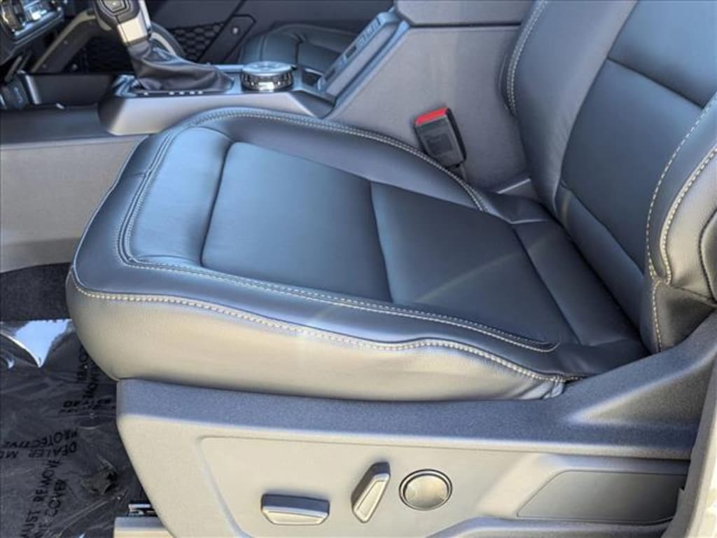 New 2025 Ford Bronco Badlands SUV