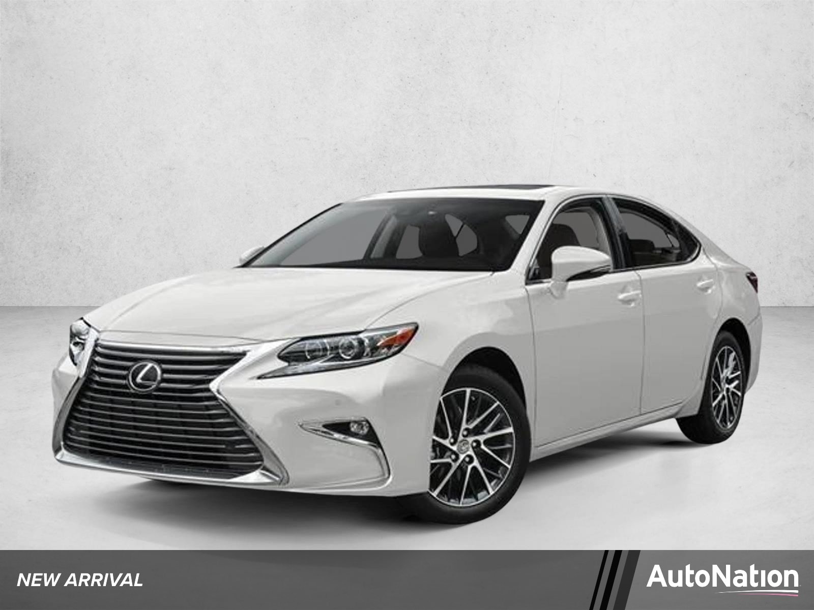 2016 Lexus ES 350 350's photo