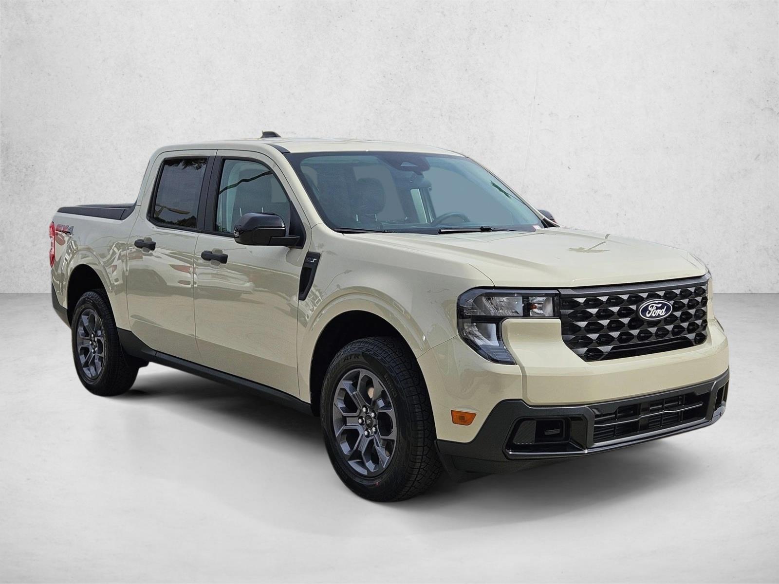 2025 Ford Maverick XLT - Photo 7