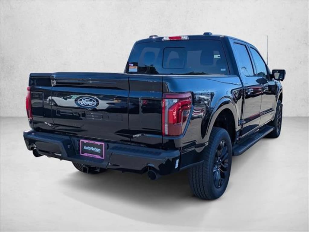 New 2025 Ford F-150 LARIAT Truck SuperCrew Cab