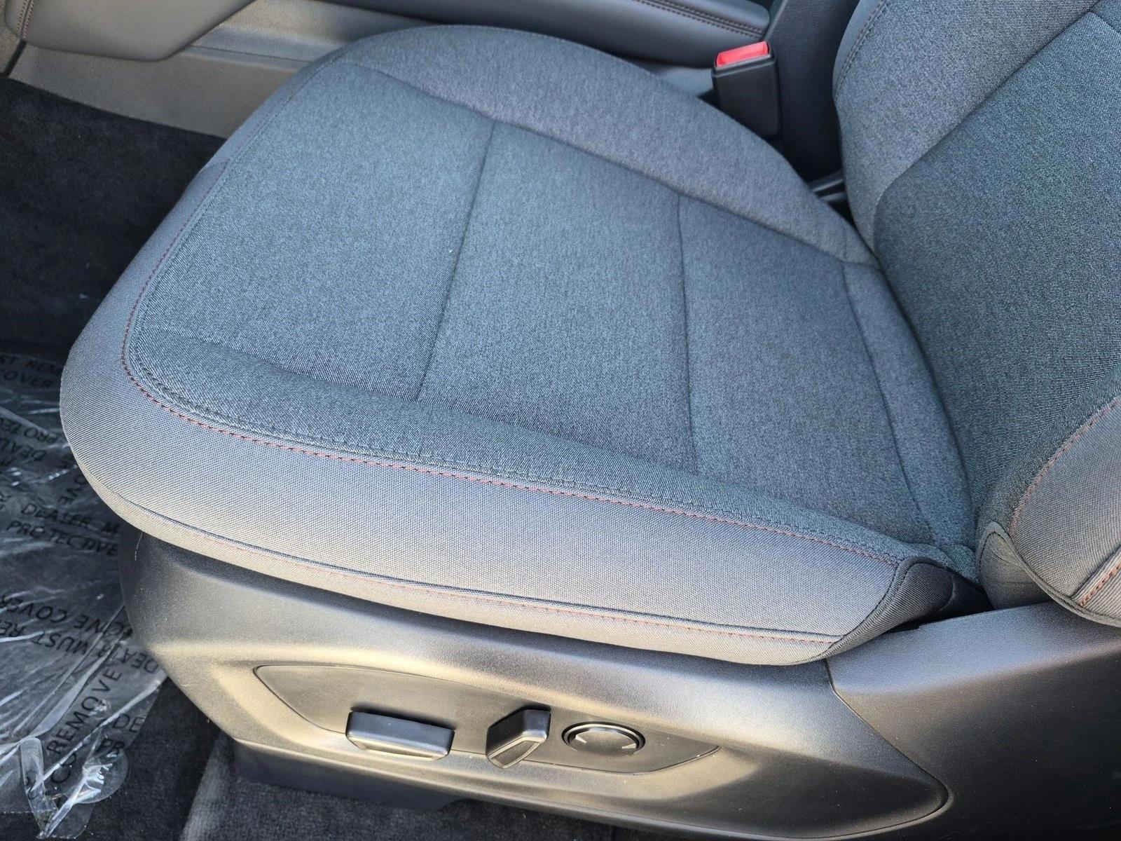 New 2027 Ford Explorer Active w/200A Pkg SUV