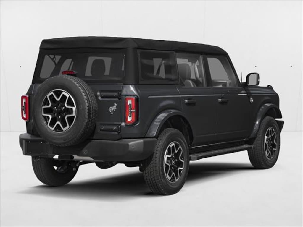 New 2026 Ford Bronco Outer Banks SUV