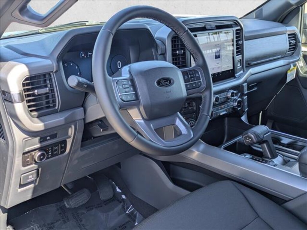 New 2025 Ford F-150 XLT Truck SuperCrew Cab