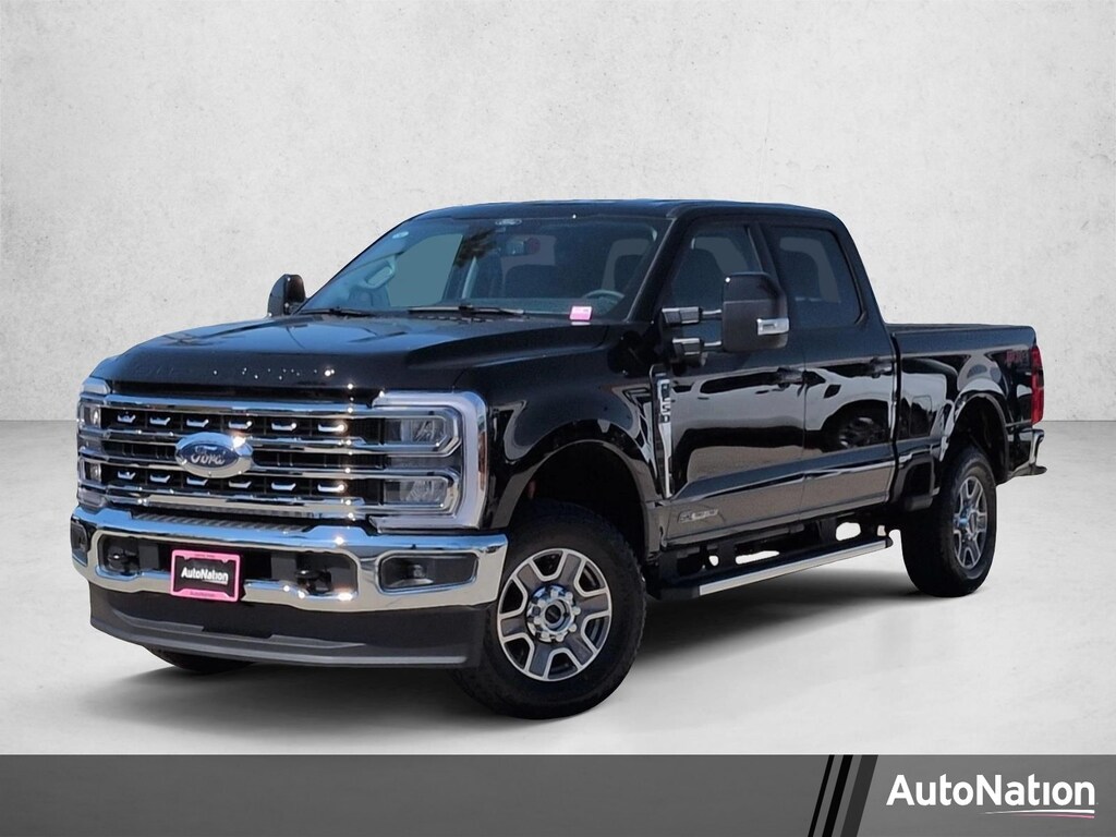 New 2026 Ford F-250 LARIAT Truck Crew Cab
