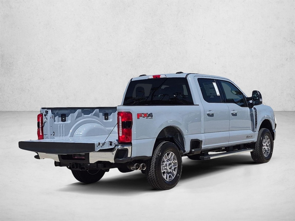 New 2026 Ford F-250 LARIAT Truck Crew Cab