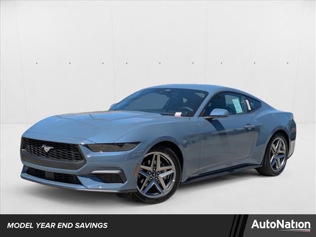 2025 Ford Mustang EcoBoost's photo