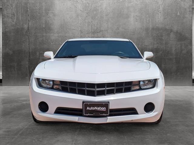 Used 2013 Chevrolet Camaro 2LS with VIN 2G1FA1E39D9150547 for sale in Tustin, CA