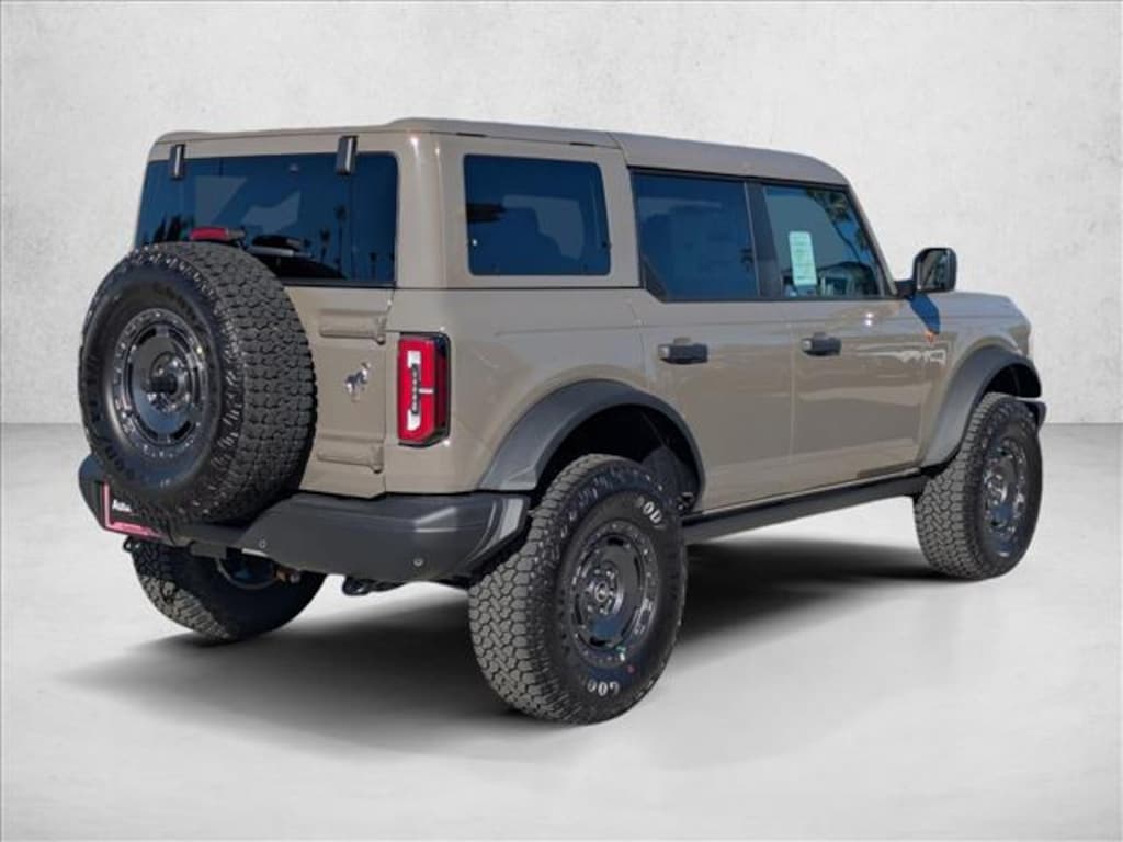 New 2025 Ford Bronco Badlands SUV