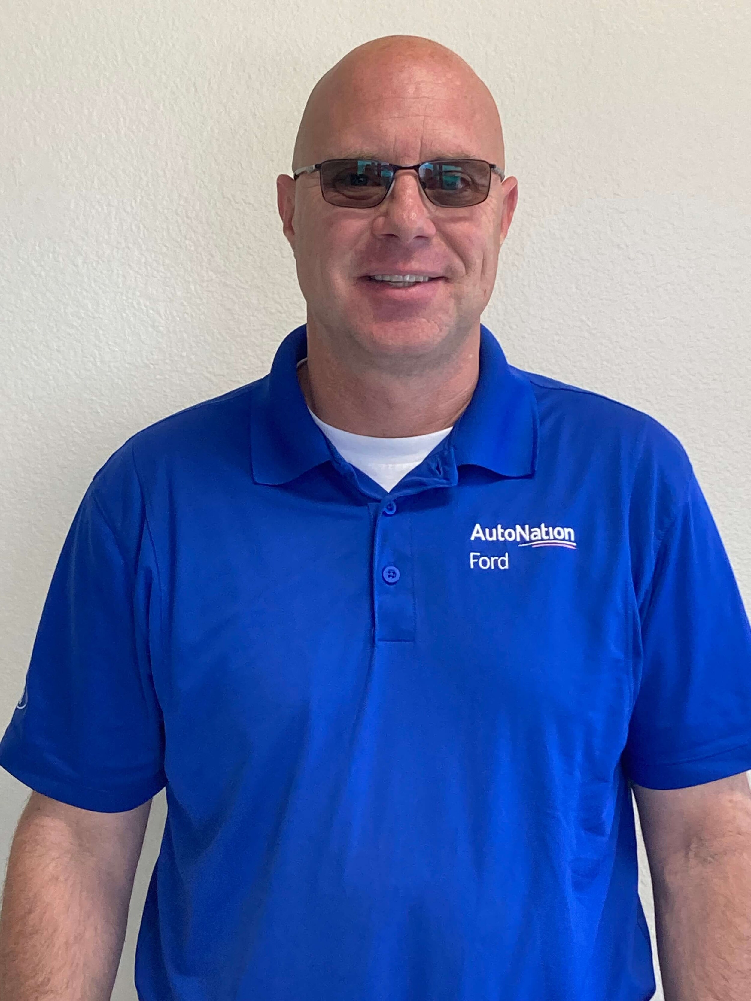 Headshot photo of Bob Selff, Fleet Service Manager at AutoNation Ford Tustin